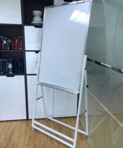 Bảng viết bút lông Flipchart dễ di chuyển, không chiếm nhiều diện tích