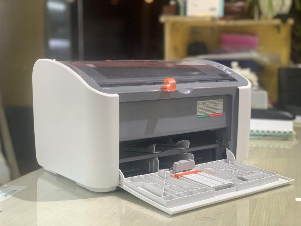 Dùng giấy in nào cho loại máy in công nghệ in laser để bàn?